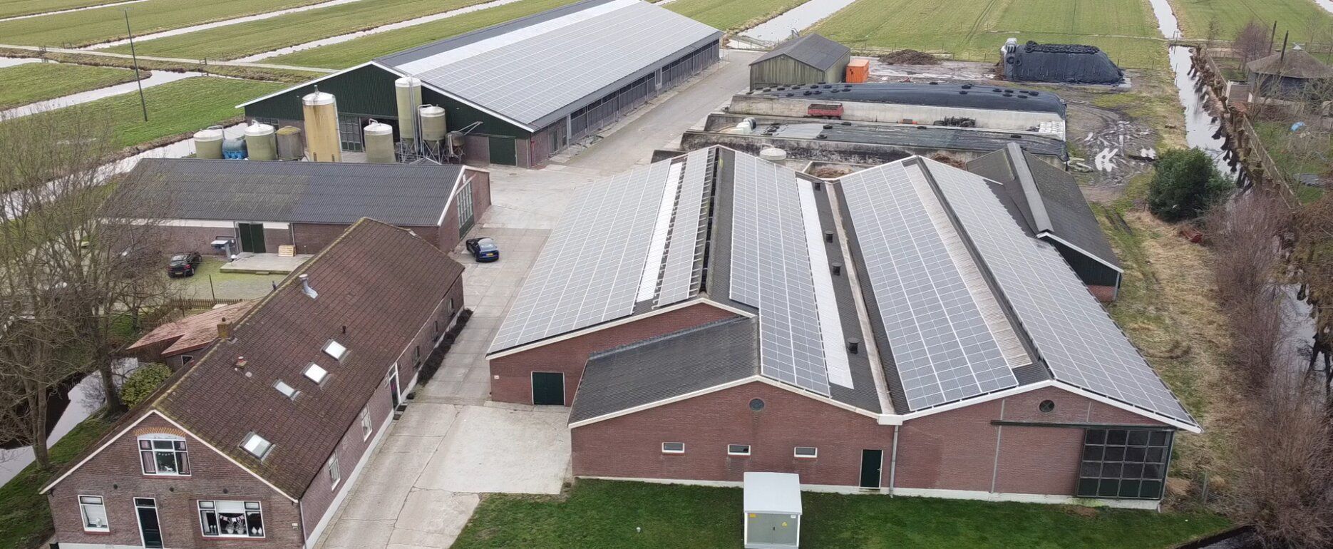 Stolwijk, Kool, voorzijde, zonnepanelen, PV-installatie