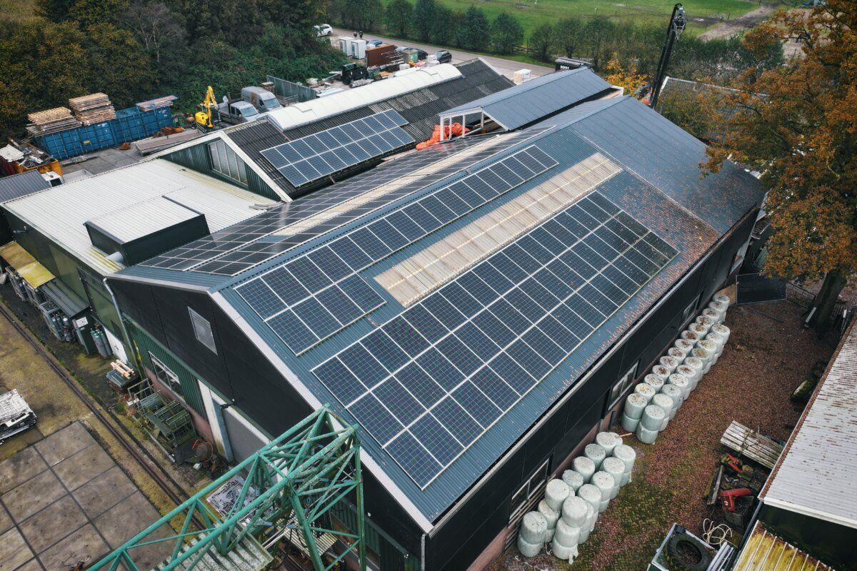 's.00_00_26_16.Still005