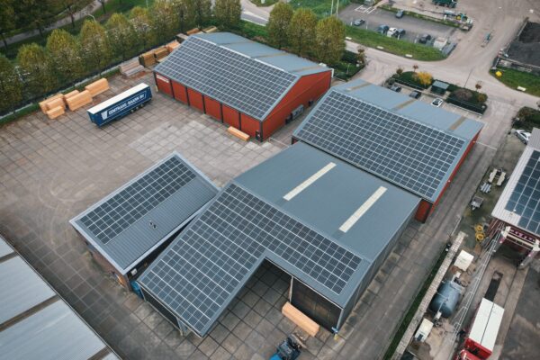 's.00_01_10_00.Still014