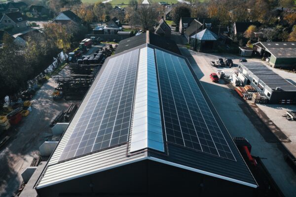 's.00_01_45_00.Still018