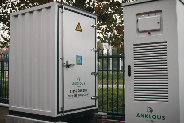 's.00_08_04_11.Still031