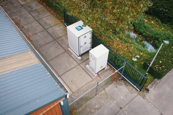 's.00_08_13_00.Still033